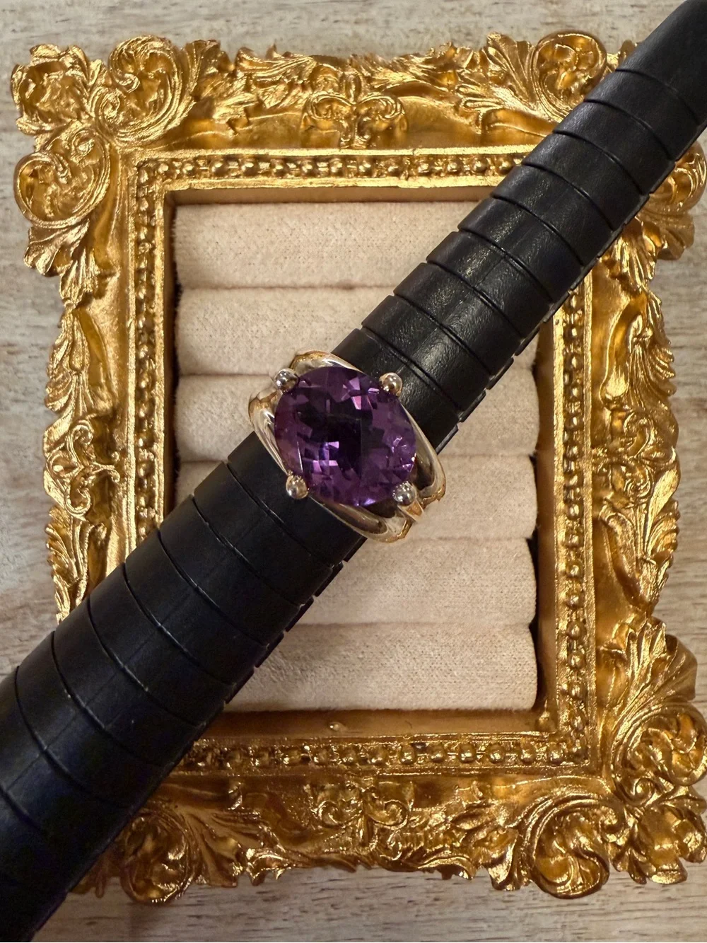 925 Sterling Silver striking 925